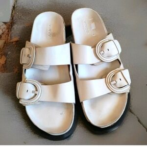 Vince Glyn Double Buckle Sandals Size 11M